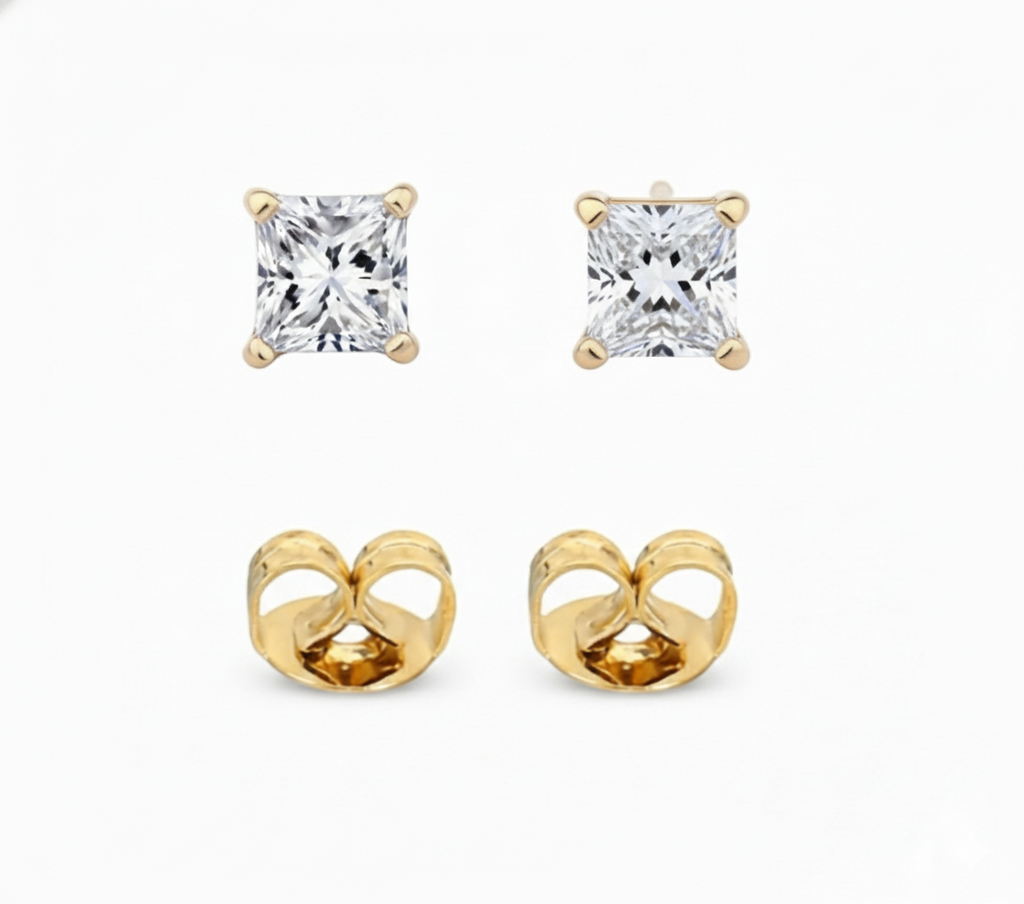 Omerta Lane – Royal Square Studs (classic)