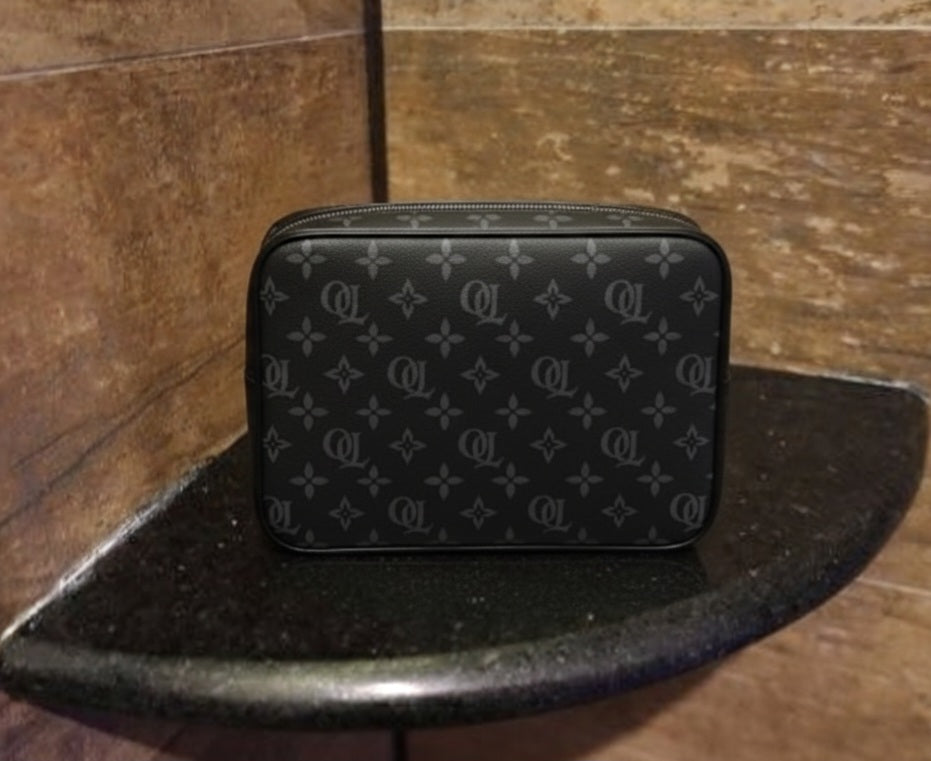 OL Repeat Monogram Case – Origin Edition