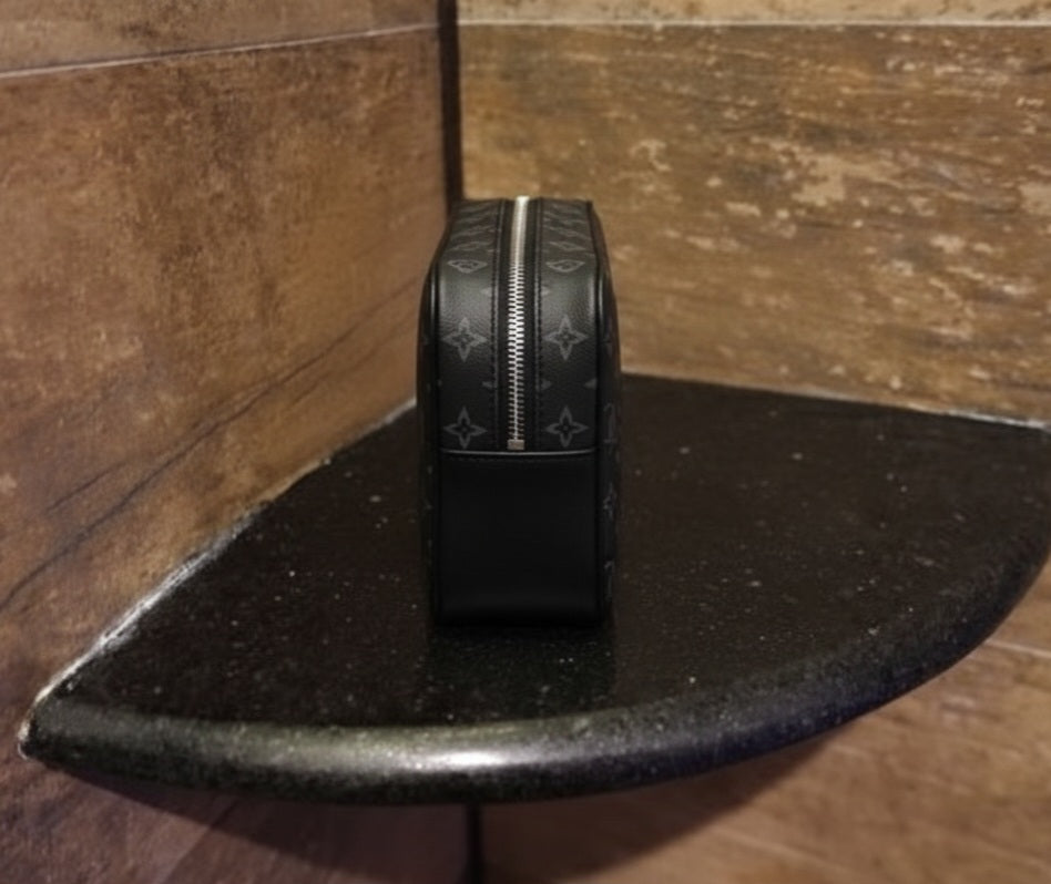 OL Repeat Monogram Case – Origin Edition